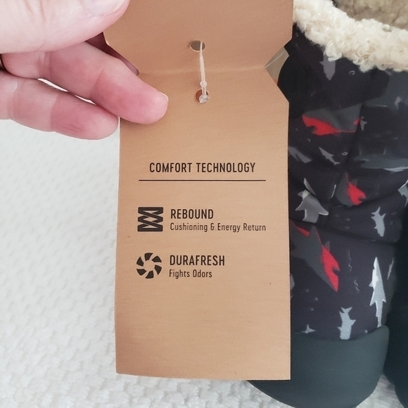 Bogs B-MOC Insulated‎ Waterproof Boot Black/ Multi Sharks Size 4 New - Picture 6 of 16